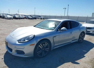 Porsche Panamera I Limuzyna Facelifting 3.6 310KM 2015 Porsche Panamera 2015, 3.6L, po gradobiciu, zdjęcie 5