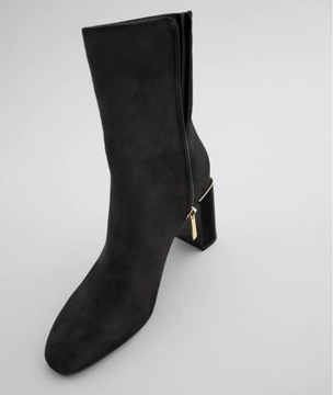 НОВЫЕ ЧЕРНЫЕ БОТИНКИ НА КАБЛУКЕ ZARA 40