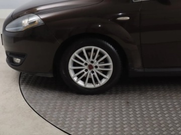 Fiat Croma II 1.9 16v Multijet 150KM 2009 Fiat Croma 1.9 MultiJet, Automat, Klima, zdjęcie 14