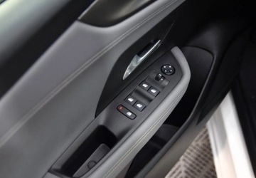 Opel Mokka II SUV 1.2 Turbo 100KM 2021 Opel Mokka Benzyna 100 KM _ Kamera cofania _ 1.2 Benzyna 100KM, zdjęcie 15