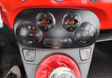 Fiat 500 II Hatchback 3d 1.3 TD 75KM 2007 Fiat 500 2007r, 1.2 Diesel. Uszkodzony prawy przod i tyl. Jezdzi. 1.2, zdjęcie 14