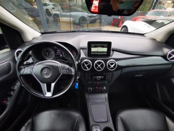 Mercedes Klasa B W246 Sports Tourer 200 BlueEFFICIENCY 156KM 2015 MERCEDES B200 Automat, CNG, W246 Sports Tourer 200 BlueEFFICIENCY 156KM, zdjęcie 6