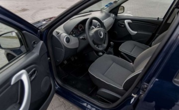 Dacia Logan I MCV 1.6 84KM 2012 Dacia Logan Dacia Logan 1.6 Ambiance 1.6 Benzyna 84KM, zdjęcie 10