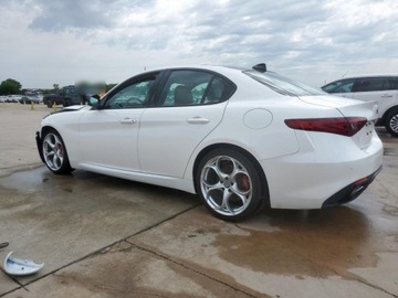 Alfa Romeo Giulia II 2018 Alfa Romeo Giulia Ti 2018 2.0l 2.0 Benzyna 280KM, zdjęcie 1