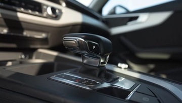 Audi A4 B9 2020 Audi A4 B9 2.0 Diesel 140KM 2020r combi automat, zdjęcie 8