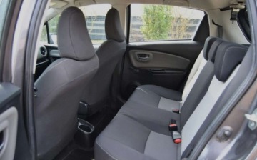 Toyota Yaris III Hatchback 5d Facelifting 2017 1.0 VVT-i 72KM 2019 Toyota Yaris GWARANCJA, 1. Rej. 2020r, Benzyna, Asystent pasa, Swietnie ut, zdjęcie 5