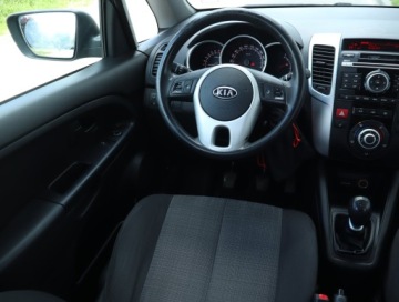 Kia Venga Mikrovan 1.4 DOHC CVVT 90KM 2011 Kia Venga 1.4 CVVT, Klima, Podgrzewane siedzienia, zdjęcie 6
