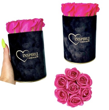 FLOWERBOX Z KWIATAMI MYDLANYMI PREZENT KWIATY RÓŻE MYDLANE WELUROWE PUDEŁKO
