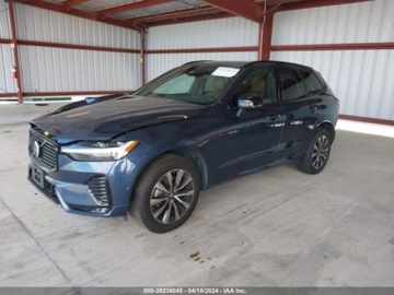 Volvo XC60 II 2023 Volvo XC 60 B5 Dark Theme 2023 2.0l 2.0 Benzyna 247KM, zdjęcie 6