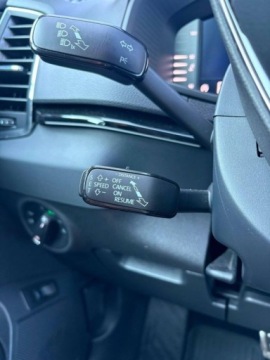 Skoda Karoq Crossover Facelifting 1.5 TSI ACT 150KM 2022 Skoda Karoq Style 1.5 TSI ACT 150 KM DSG ACC Matrix LED Hak Polski Sal, zdjęcie 13