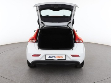 Volvo V40 II 2017 Volvo V40 navi PDC tempomat grzane fotele LED, zdjęcie 18