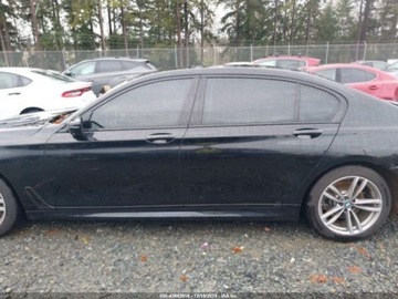 BMW Seria 7 G11-G12 2016 BMW Seria 7 2016 BMW 750I XDRIVE 4.4 Benzyna 445KM, zdjęcie 14