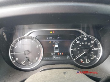 Nissan Titan 2023 Nissan Titan 2023 r., 5,6L SV 5.6 Benzyna 400KM, zdjęcie 8