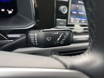 Volkswagen Polo VI Hatchback 5d Facelifting 1.0 MPI 80KM 2022 Volkswagen Polo 1.0MPI 80KM Life SerwisASO Led Virtual App-Connect Clima F, zdjęcie 21