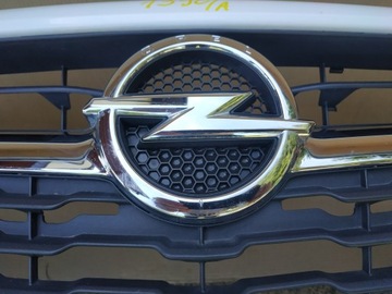 NÁRAZNÍK MASKA CHRÓM OPEL CORSA E 4 PDC
