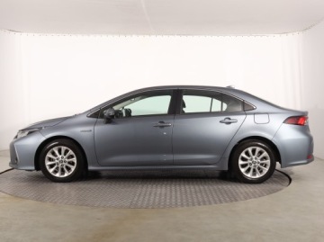 Toyota Corolla XII Sedan 1.8 Hybrid 122KM 2020 Toyota Corolla 1.8 Hybrid, Salon Polska, Automat, zdjęcie 2