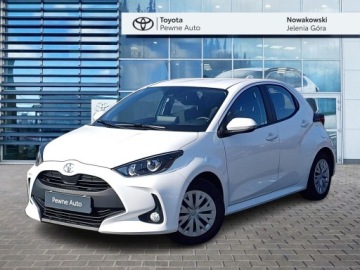Toyota Yaris IV Hatchback 1.5 Dynamic Force 125KM 2023 Toyota Yaris 1,5-Dual-VVT-iE IV (2020-) 1,5-Dual-V