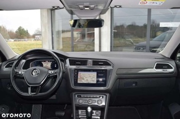 Volkswagen Tiguan Allspace SUV 2.0 TDI 240KM 2019 Volkswagen Tiguan Allspace 2.0 TDi 240KM 4x4 D..., zdjęcie 25