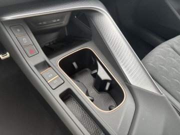 Cupra Terramar SUV 1.5 eTSI 150KM 2026 Cupra Terramar 1.5 eTSI 150 KM 7-biegowa automatyc, zdjęcie 25