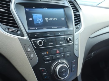 Hyundai Santa Fe III SUV Facelifting 2.0 CRDi 185KM 2017 Hyundai Santa Fe 2.0 CRDi, Salon Polska, zdjęcie 11