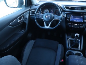 Nissan Qashqai II Crossover Facelifting 1.2 DiG-T 115KM 2018 Nissan Qashqai 1.2 DIG-T, Salon Polska, zdjęcie 6