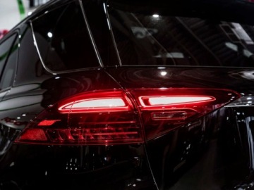 Mercedes GLE V167 SUV Facelifting 3.0 450d 367KM 2026 MERCEDES-BENZ GLE 450 d 4-Matic AMG Line 3.0 (367KM) 2026, zdjęcie 5