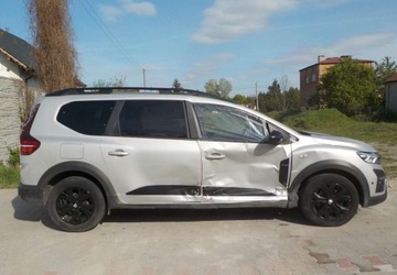 Dacia Jogger 1.0 TCe 110KM 2023 Dacia Jogger Okazja Benzyna 110KM, zdjęcie 16