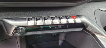 Peugeot 3008 II Crossover 1.5 BlueHDI 130KM 2019 Peugeot 3008 Super Stan 1.5 BlueHDi 130 Crossway, zdjęcie 23