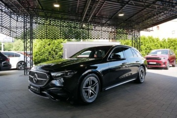 Mercedes Klasa E W214 2023 Mercedes-Benz Klasa E Krajowy Bezwyp Gwarancja Diesel197Elektryk129KM Head