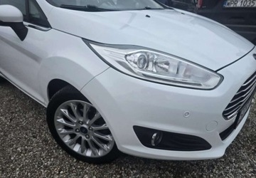 Ford Fiesta VII Hatchback 3d Facelifting 1.0 EcoBoost 100KM 2013 Ford Fiesta Ford Fiesta 1.0 EcoBoost Titanium Benzyna 101KM, zdjęcie 14