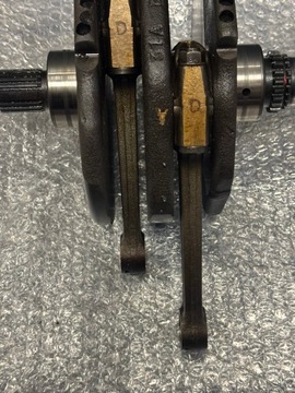 Honda Shadow VT 700 / 750 Wał Korbowy Korbowody