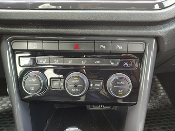 Volkswagen T-Roc I SUV 2.0 TSI 190KM 2018 Volkswagen T-Roc 4x4, krajowy., zdjęcie 9