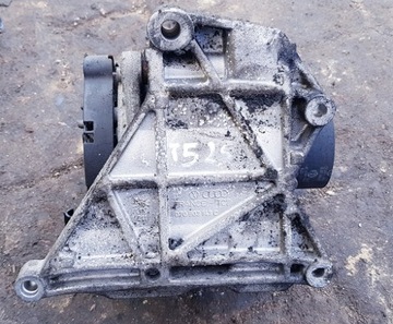 ŁAPA WSPORNIK ALTERNATORA 070903143C VW T5 2.5TDI