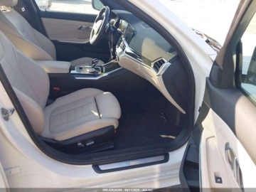 BMW Seria 3 G20-G21 2022 BMW Seria 3 330i xDrive 2022 2.0l 2.0 Benzyna 255KM, zdjęcie 9