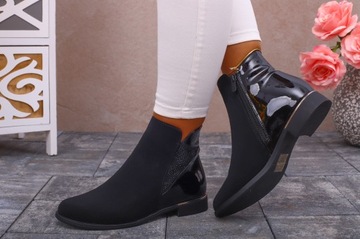 ЧЕРНЫЕ БОТИНКИ ЖЕНСКИЕ, КЛАССИЧЕСКИЕ БОТИНКИ НА ПЛОСКОЙ ПЛОСКОЙ ПЛОСКОЙ ПЛОСКОСТИ.