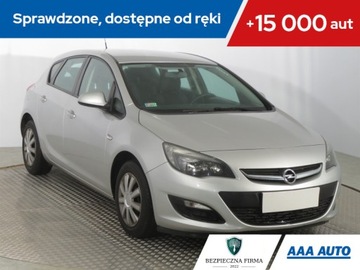 Opel Astra J GTC 1.4 Turbo ECOTEC 140KM 2015 Opel Astra 1.4 T, Salon Polska, Serwis ASO, Klima