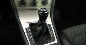 Volkswagen Golf VII Variant 2.0 TDI CR DPF BlueMotion Technology 150KM 2015 Volkswagen Golf (Nr.014) 2.0 TDI 4 Motion Panorama Kamera Klimatyzacja Gwa, zdjęcie 24