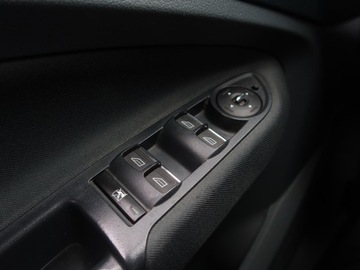 Ford C-MAX II Minivan 1.6 TDCi 115KM 2014 Ford C-Max 1.6 TDCi, Navi, Klima, Klimatronic, zdjęcie 16