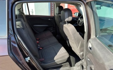 Opel Zafira C Tourer 1.4 Turbo ECOTEC 120KM 2013 Opel Zafira 2013R, 1.4T 120KM, Tempomat, Klima, Alu, PDC Zarejestorwana w, zdjęcie 31