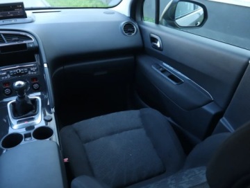 Peugeot 3008 I Crossover 1.6 156KM 2011 Peugeot 3008 1.6 THP, HAK, Klima, Klimatronic,ALU, zdjęcie 7