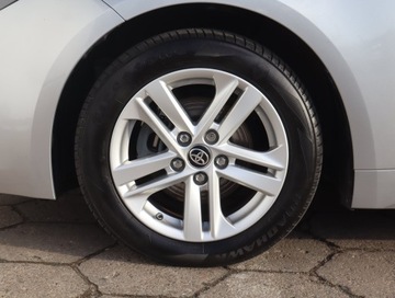 Toyota Corolla XII TS Kombi 1.8 Hybrid 122KM 2022 Toyota Corolla 1.8 Hybrid, Salon Polska, zdjęcie 14