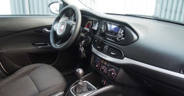 Fiat Tipo II Station Wagon 1.4 95KM 2016 Fiat Tipo 1,495KM BENZYNA 1 WlascicielUdokumentowany Przebieg1sza rej.2017, zdjęcie 16