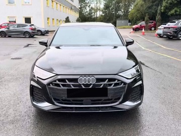 Audi A3 8Y Limousine Facelifting 1.5 35 TFSI 150KM 2025 AUDI A3 TFSI S Line Sedan 1.5 (150KM) 2025, zdjęcie 2