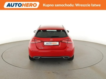 Mercedes Klasa A W177/V177 Hatchback 2.0 220 190KM 2019 Mercedes A 220 Progressive automat półskóra, zdjęcie 5