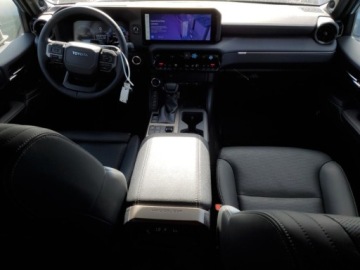 Toyota Land Cruiser VIII 2025 Toyota Land Cruiser 2025 r., 2,4 L HYBRID 2.4 Hybryda 347KM, zdjęcie 7