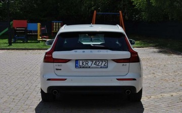 Volvo V60 II  2021 Volvo V60 GWARANCJA, 2021r, 2.0 Diesel Hybryda, Automat, Bogate wyposazeni, zdjęcie 20