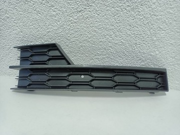 SKODA OCTAVIA 3 РЕШЕТКА ЛЕВАЯ 5E0807681F