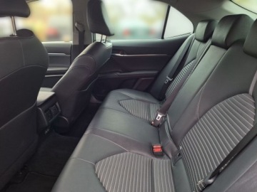 Toyota Camry IX Sedan 2.5 Hybrid Dynamic Force 218KM 2022 Toyota Camry 2.5 Hybrid Prestige CVT 2.5 Hybrid Pr, zdjęcie 11