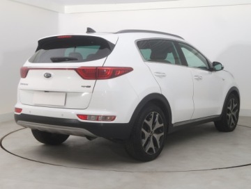 Kia Sportage IV SUV 1.7 CRDi 141KM 2018 Kia Sportage 1.7 CRDi, Automat, Skóra, Navi, zdjęcie 4
