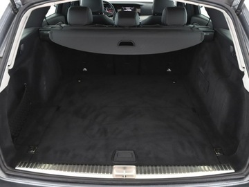 Mercedes Klasa E W213 Kombi 2.0 220d 194KM 2017 Mercedes E 220 Historia serwisowa ASO Automat Navi, zdjęcie 19